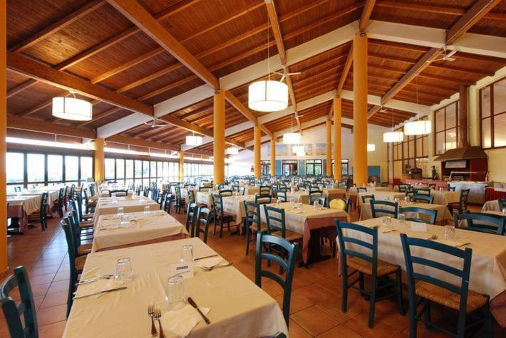Hotel Club Santa Sabina ตอร์เรซานตาซาบีนา ภายนอก รูปภาพ